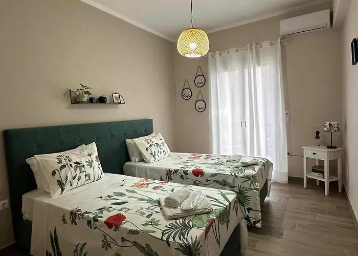 Efi\'S Home